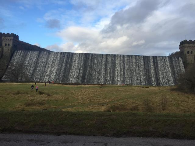 Visitors to popular Peak District reservoir warned of road closure