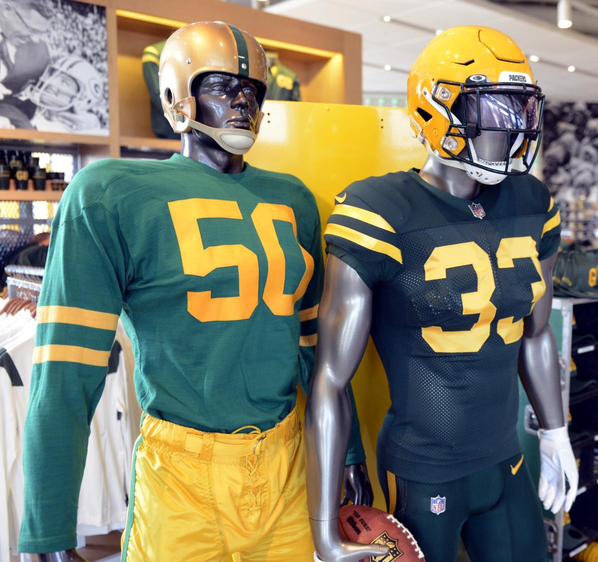 Green Bay Packers Unveil 1950s Throwback Uniforms – SportsLogos