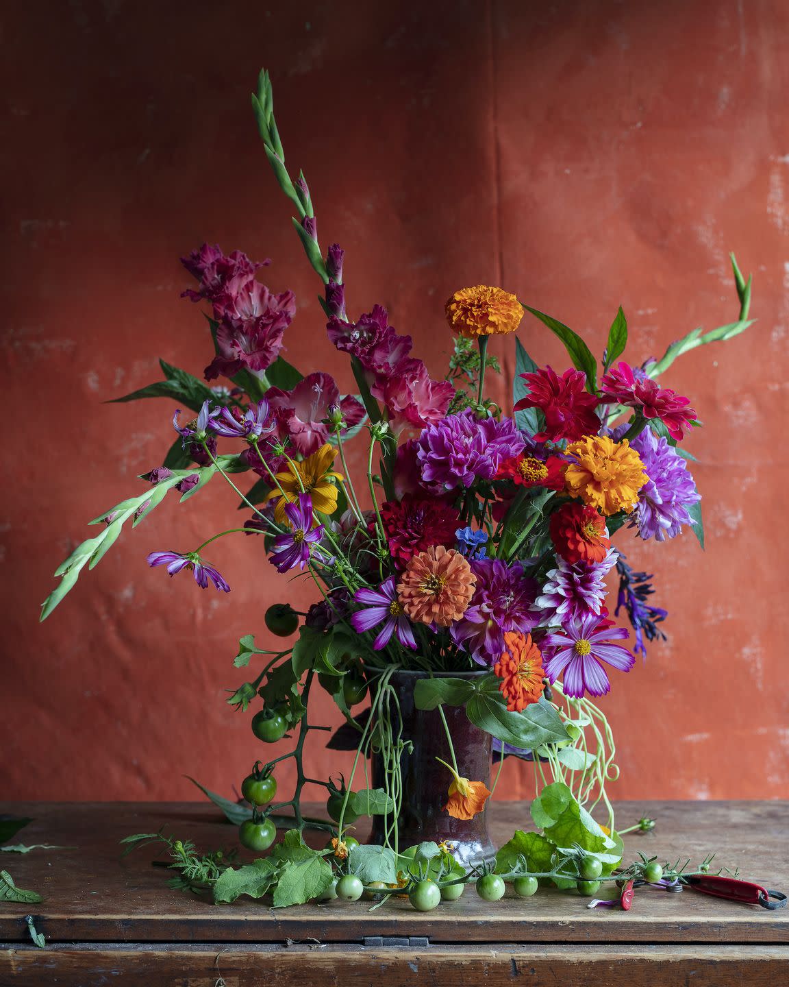 frances palmer gladiolus flower arrangement