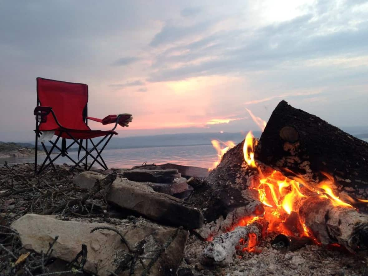 No bonfires in city limits, says Yellowknife's fire chief. The ban is effective immediately.  (Andrew Pacey/CBC - image credit)