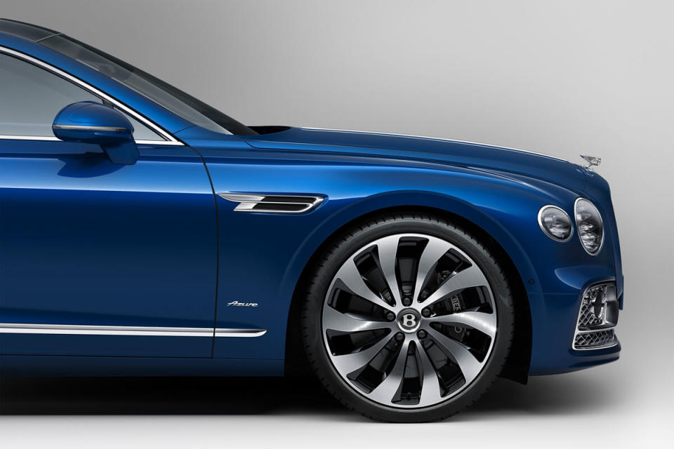 AzureRange-14-FlyingSpur.jpg