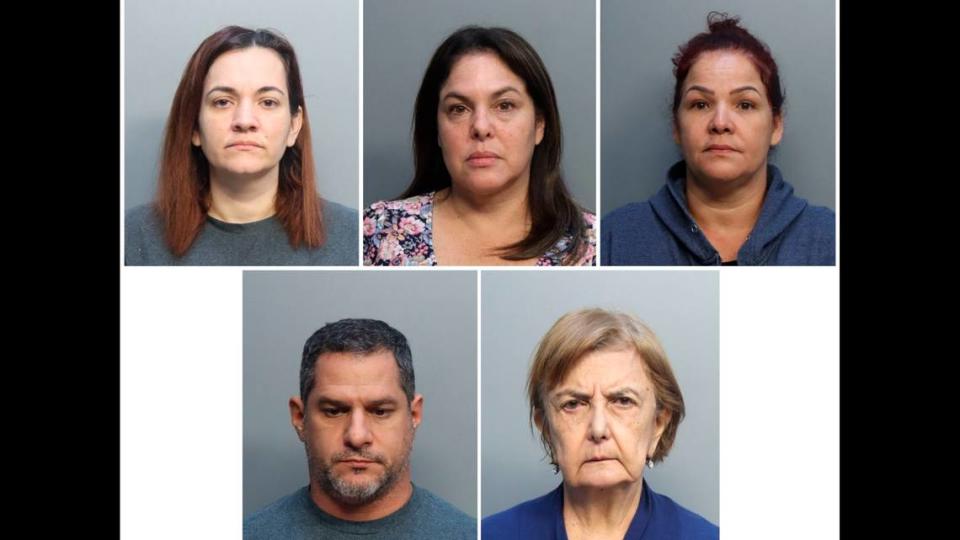 Fotos de fichajes facilitadas por el Departamento de Prisiones de Miami-Dade muestran, arriba de izquierda a derecha, a Marglli Gallego, Mónica Isabel Ghilardi y Yoleidis López García. Abajo desde la izquierda: José Antonio González y Myriam Arango Rodgers. Los miembros actuales y anteriores de la junta directiva de la Asociación de Propietarios de los Hammocks y sus asociados fueron acusados de robar más de $2 millones del dinero de los vecinos.