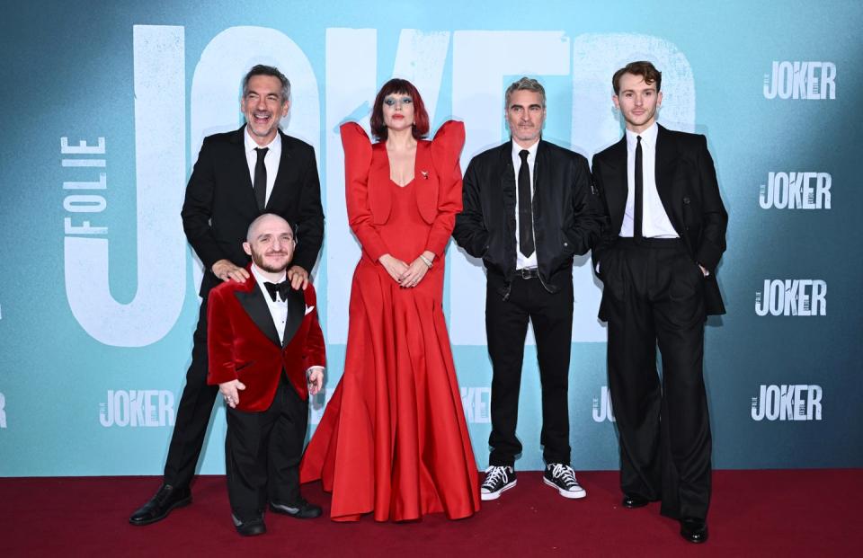 london, england september 25 l r todd phillips, leigh gill, lady gaga, joaquin phoenix and harry lawtey attend the uk premiere of joker folie à deux at the cineworld leicester square on september 25, 2024 in london, england photo by gareth cattermolegetty images