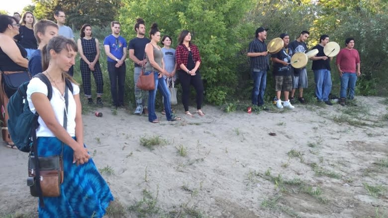 'Water is sacred': Saskatoon river gatherings prompted by oil spill concerns