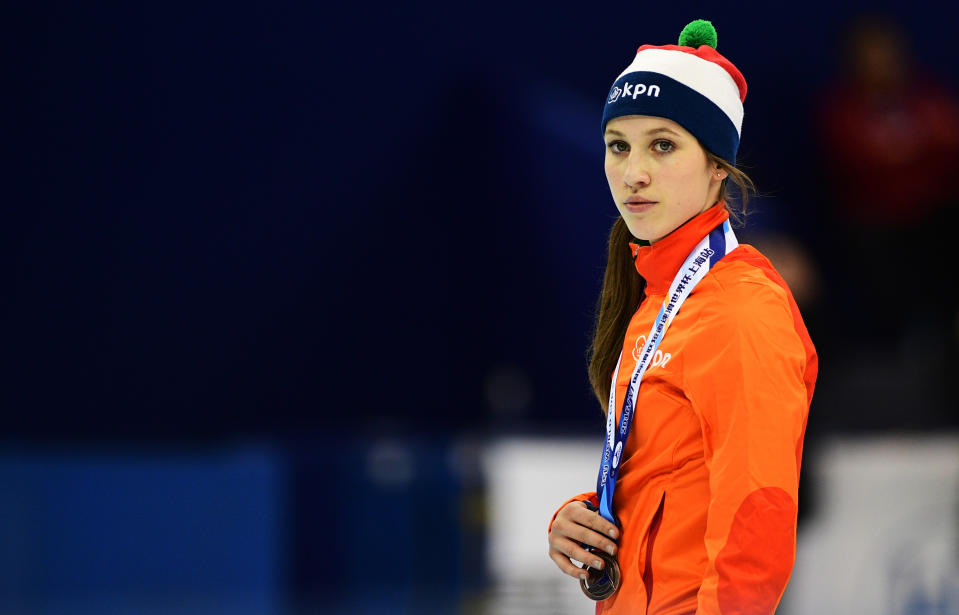 <p>Third placed Suzanne Schulting of the Netherland poses during the medal ceremony of the women’s 1500m final at the ISU World Cup Short Track speed skating event in Shanghai December 10, 2016. / AFP / Johannes EISELE (Photo credit should read JOHANNES EISELE/AFP/Getty Images) </p>