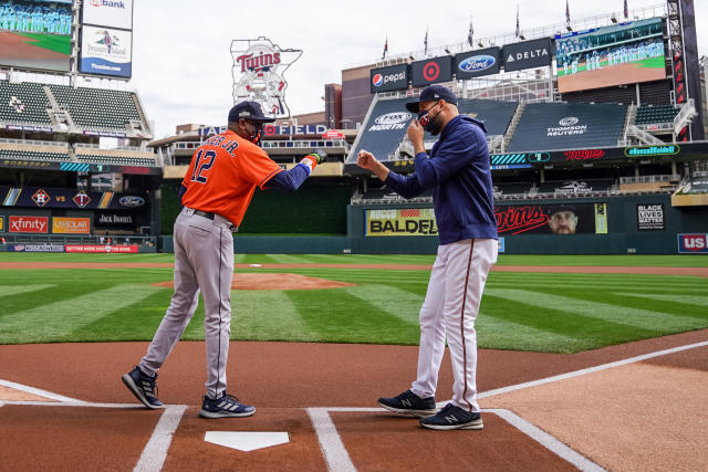 Bud Black: A day in the life of the Rockies' manager in a pennant race