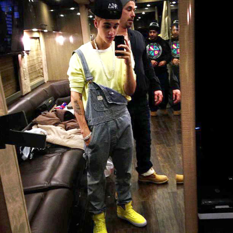 <p>Contrary to popular belief, the Minions were inspired by this Bieber look. Not the other way around.</p>