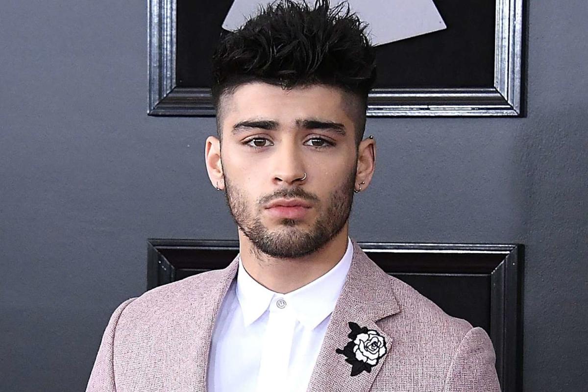 Zayn Malik Addresses Fans for First Time in Months: 'Love and Adore You ...