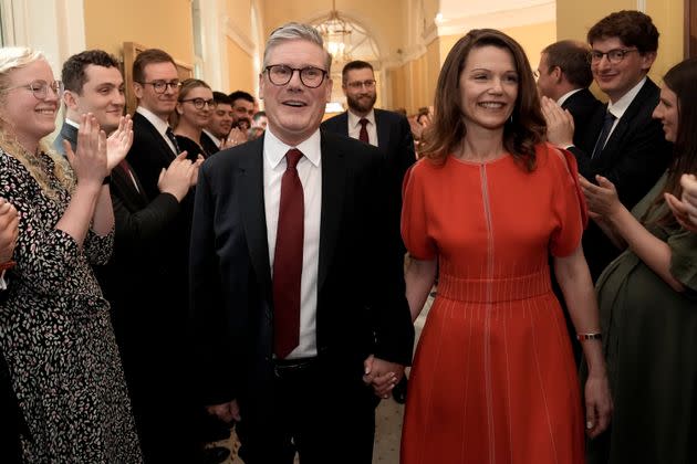 Keir Starmer with his wife Victoria enter 10 Downing Street for the first time since he became prime minister.