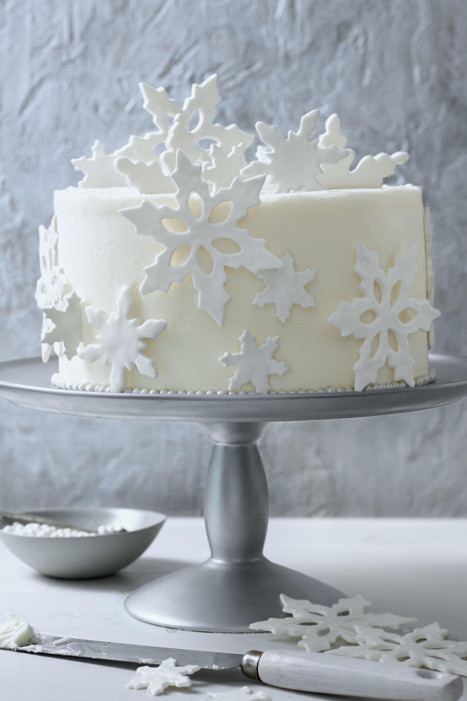 Fondant Snowflakes Garnish