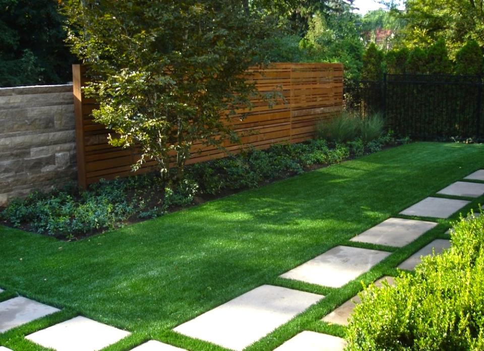 Goodbye Grass: 7 Inspiring Ideas for a "No Mow" Backyard