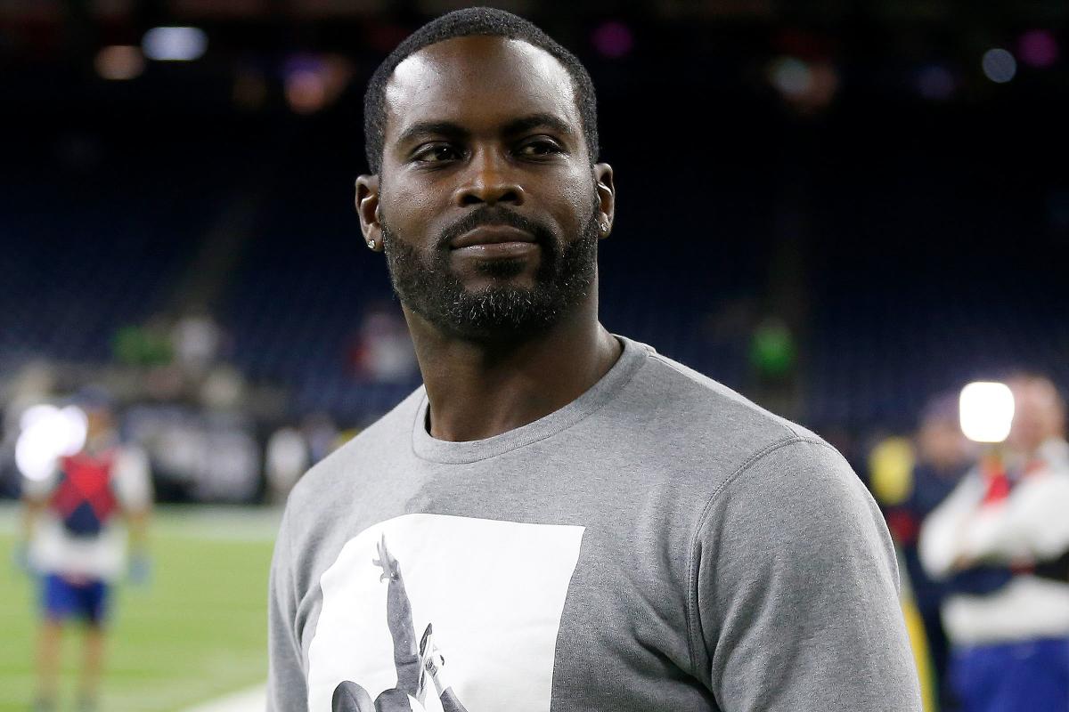 Petition demands NFL remove Michael Vick as honorary Pro Bowl captain