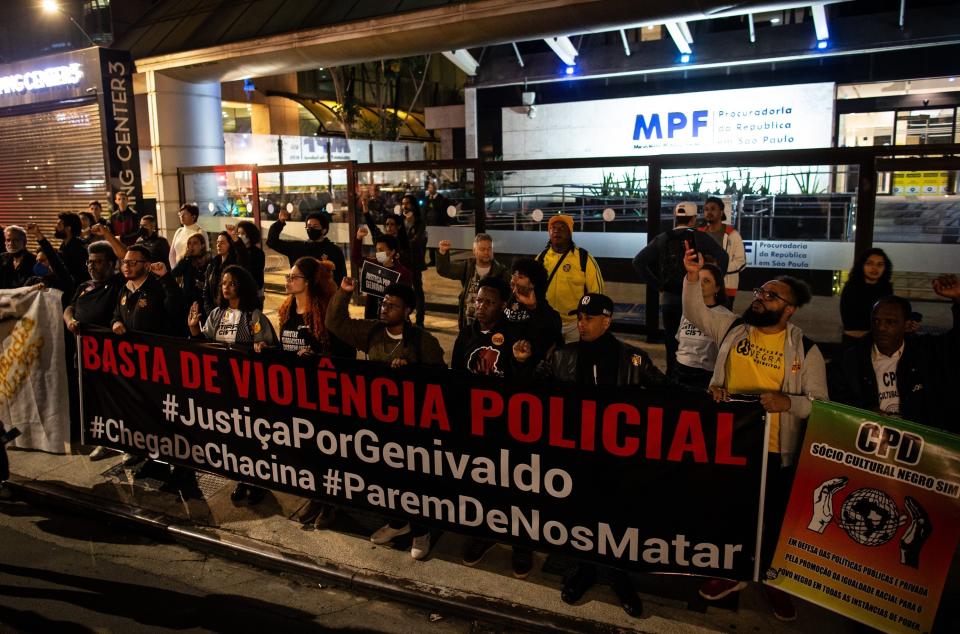 ***ARQUIVO***SÃO PAULO, SP, 01.06.2022 - Movimentos negros e populares realizam ato contra à violência policial, em SP. (Foto: Bruno Santos/Folhapress)