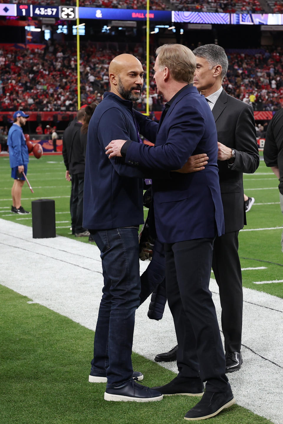 Keegan-Michael Key on the field