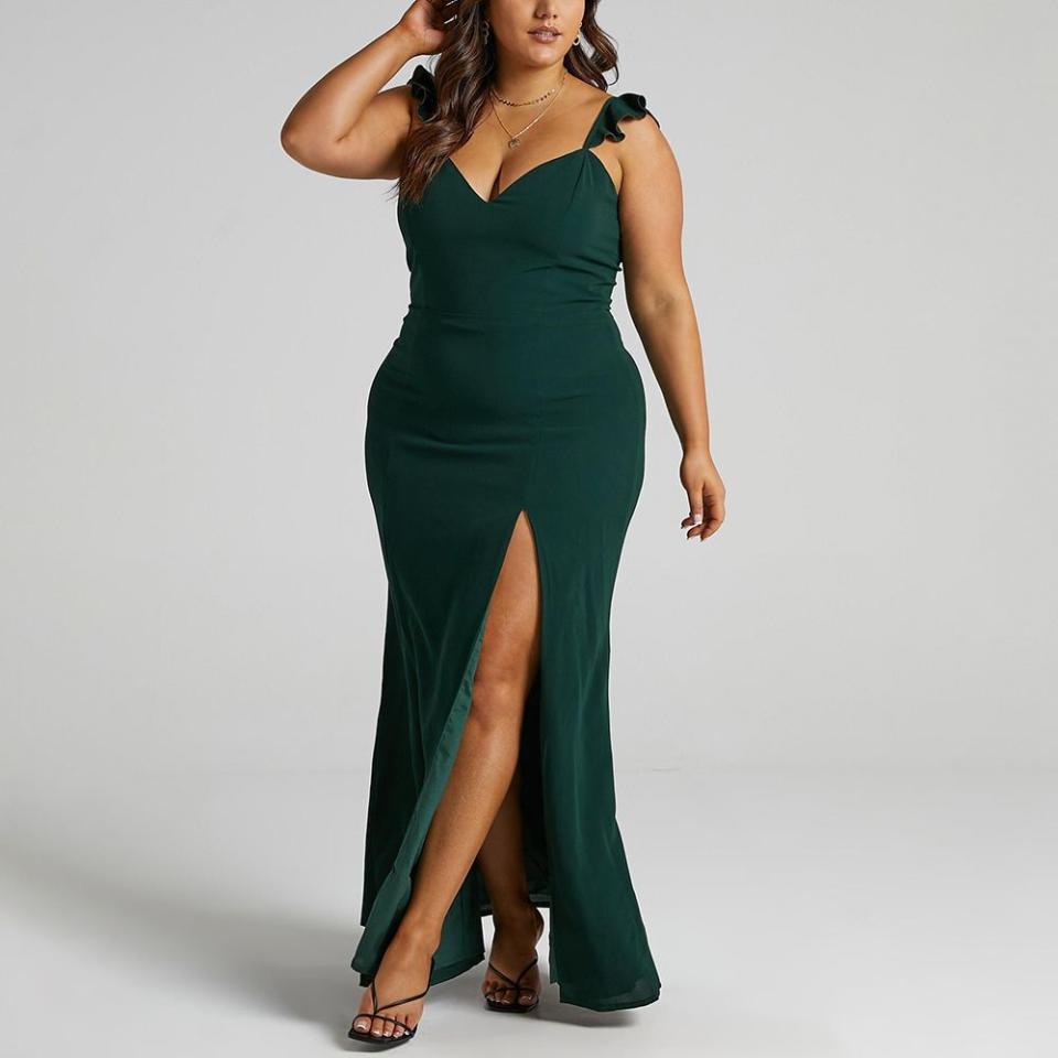 <p><a href="https://go.redirectingat.com?id=74968X1596630&url=https%3A%2F%2Fwww.showpo.com%2Fus%2Fmore-than-this-dress-in-emerald.html&sref=https%3A%2F%2Fwww.elle.com%2Ffashion%2Fshopping%2Fa43826027%2Fbest-plus-size-clothing-stores%2F" rel="nofollow noopener" target="_blank" data-ylk="slk:Shop Now;elm:context_link;itc:0;sec:content-canvas" class="link ">Shop Now</a></p><p>showpo More Than This Ruffle Strap Maxi Dress</p><p>showpo.com</p><p>$79.95</p>