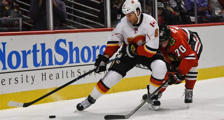 Dennis Wideman could attract some interest as a backup plan for teams looking for a power-play specialist. (Matt Marton/AP)