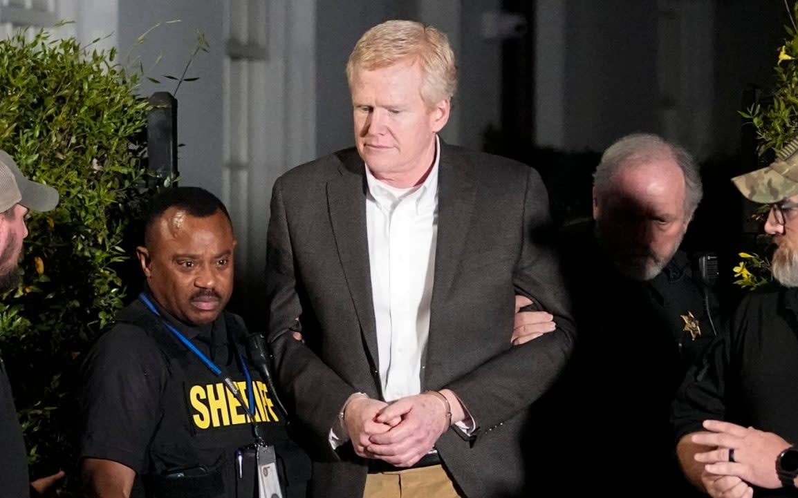 Alex Murdaugh is led out of Colleton County Courthouse by sheriff's deputies after being convicted - Chris Carlson