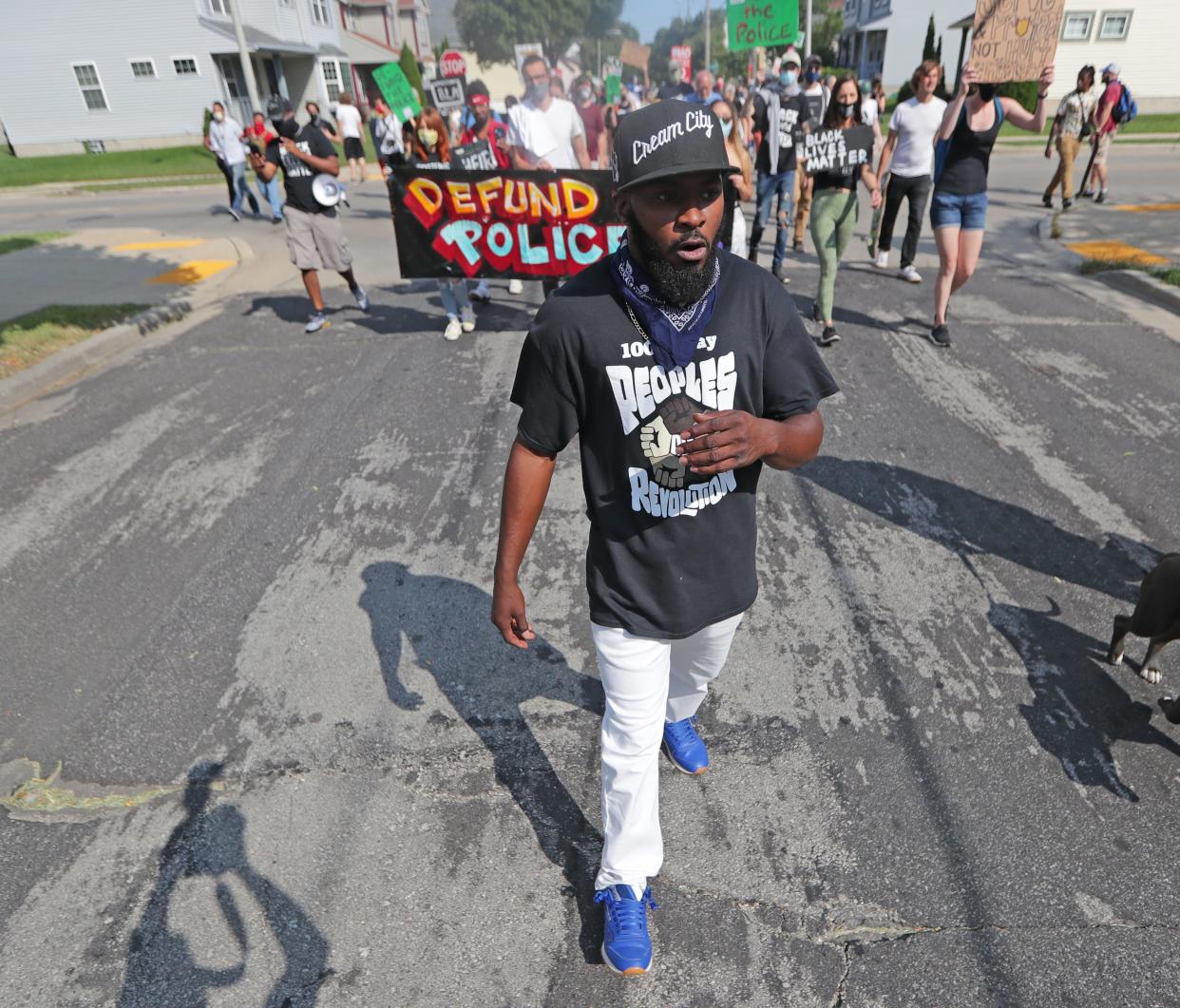 Community activist Khalil Coleman, who led marches during the summer of 2020 throughout Milwaukee, was found guilty of first-degree robbery in Kentucky.