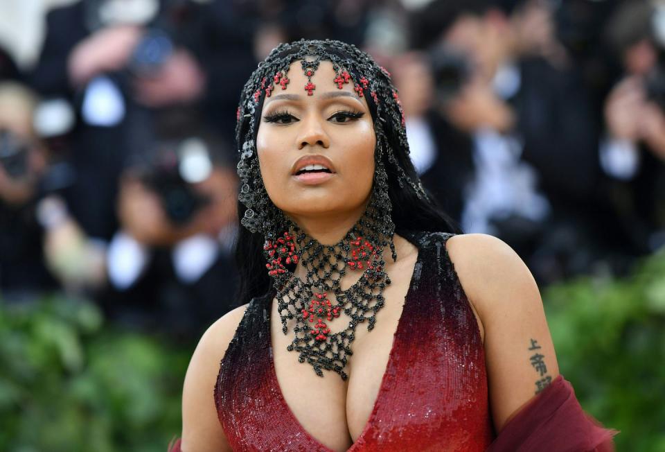 Nicki Minaj in Oscar de la Renta