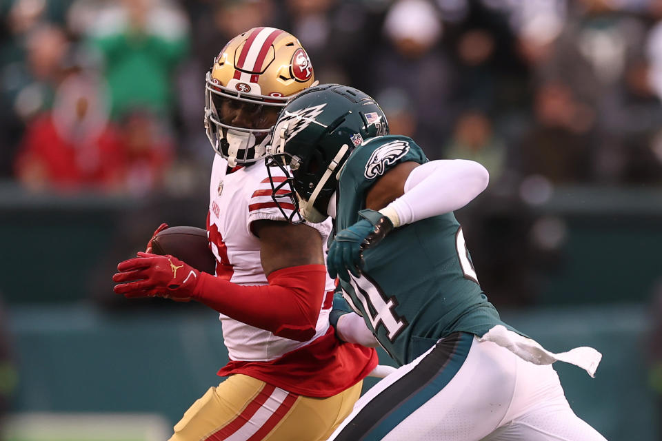 PHILADELPHIA, PENNSYLVANIA – JANUARY 29: Deebo Samuel #19 of the San Francisco 49ers makes a catch against James Bradberry #24 of the Philadelphia Eagles during the first quarter in the NFC Championship Game at Lincoln Financial Field on January 29, 2023 in Philadelphia, Pennsylvania. (Photo by Tim Nwachukwu/Getty Images)