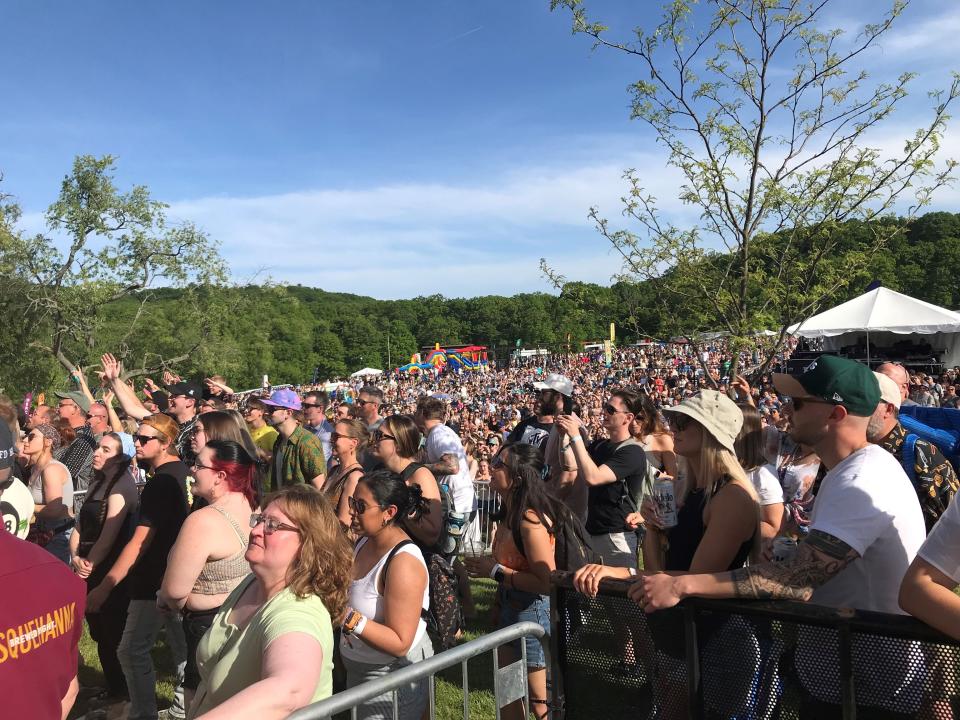 The crowd in front of the second stage at WonderWorks Music & Art Festival.