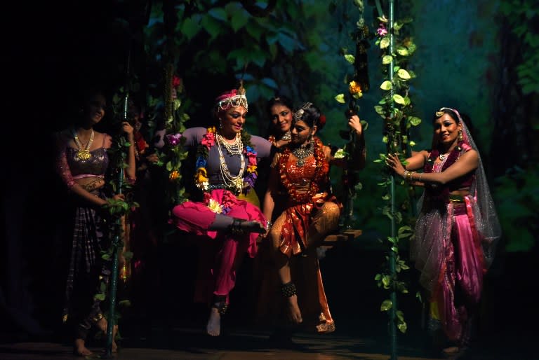 <p>Indian actor and classical dancer Shobana performs a dance drama ‘Krishna’ on occasion of ‘Krishna Janmashtami’ celebrations in Chennai on August 25, 2016. The birthday of Indian Hindu God Krishna is celebrated as’Krishna Janmashtami’ by Hindus across the world. </p>