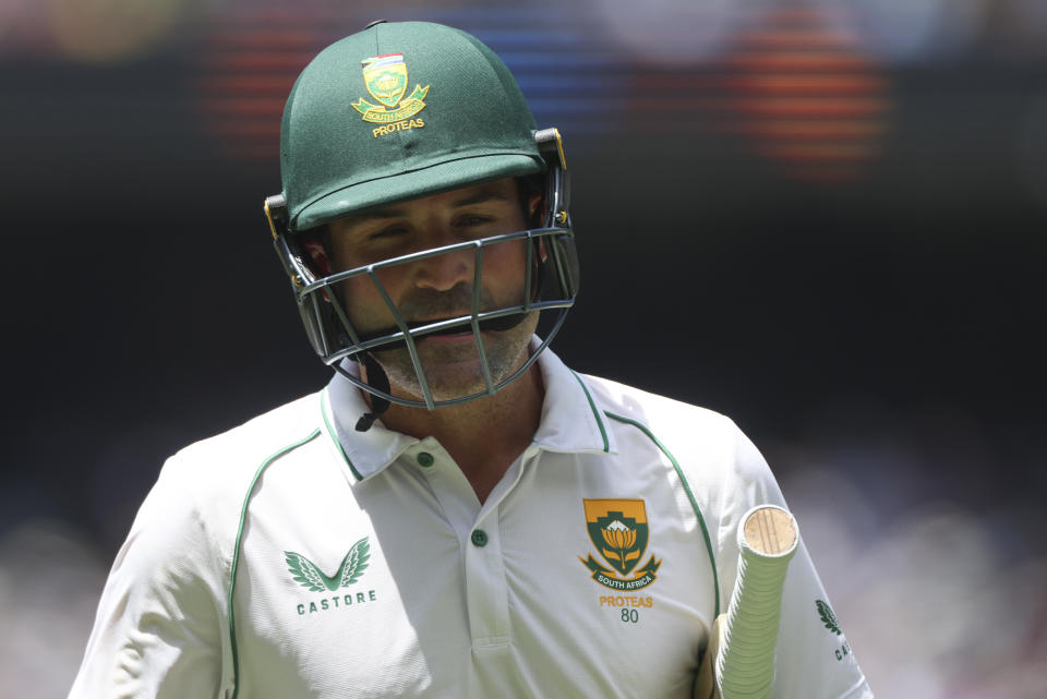 South Africa's Dean Elgar reacts as walks from the field after he was run out during the second cricket test between South Africa and Australia at the Melbourne Cricket Ground, Australia, Monday, Dec. 26, 2022. (AP Photo/Asanka Brendon Ratnayake)