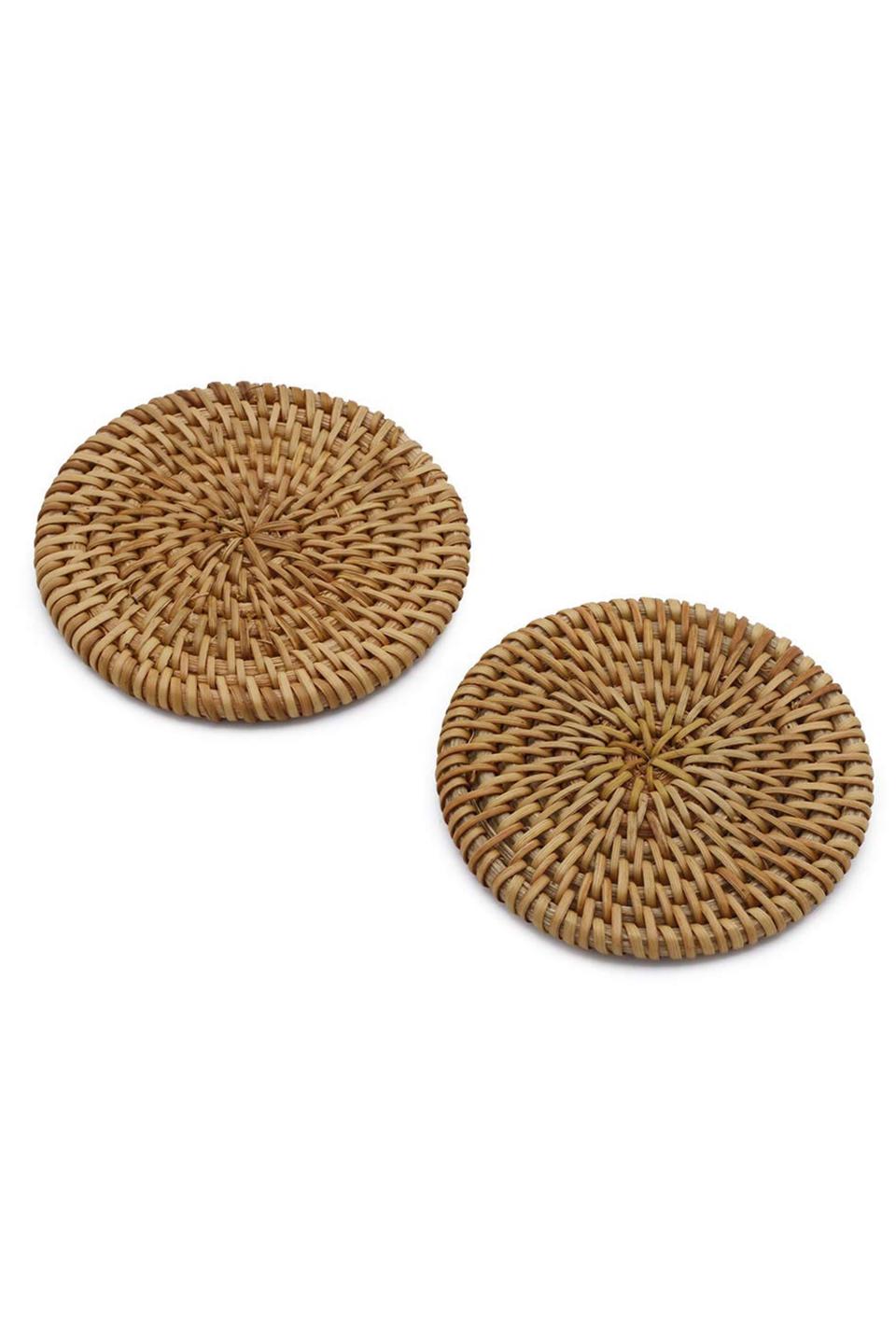 6) BEST RATTAN: Round Cup Rattan Coasters