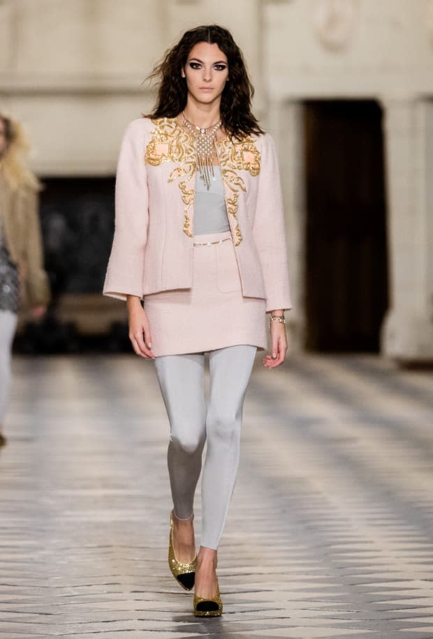 <p>A look from the Chanel Métiers d'Art 2021 collection. Photo: Courtesy of Chanel</p>