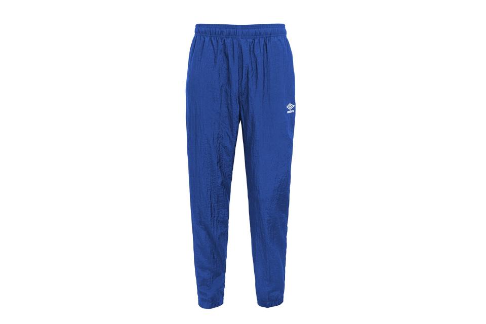 Umbro crinkly nylon pants