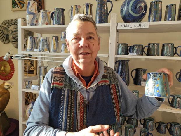 Dorset Echo: Lea Phillips owns The Happy Crab Gallery on Gloucester Street