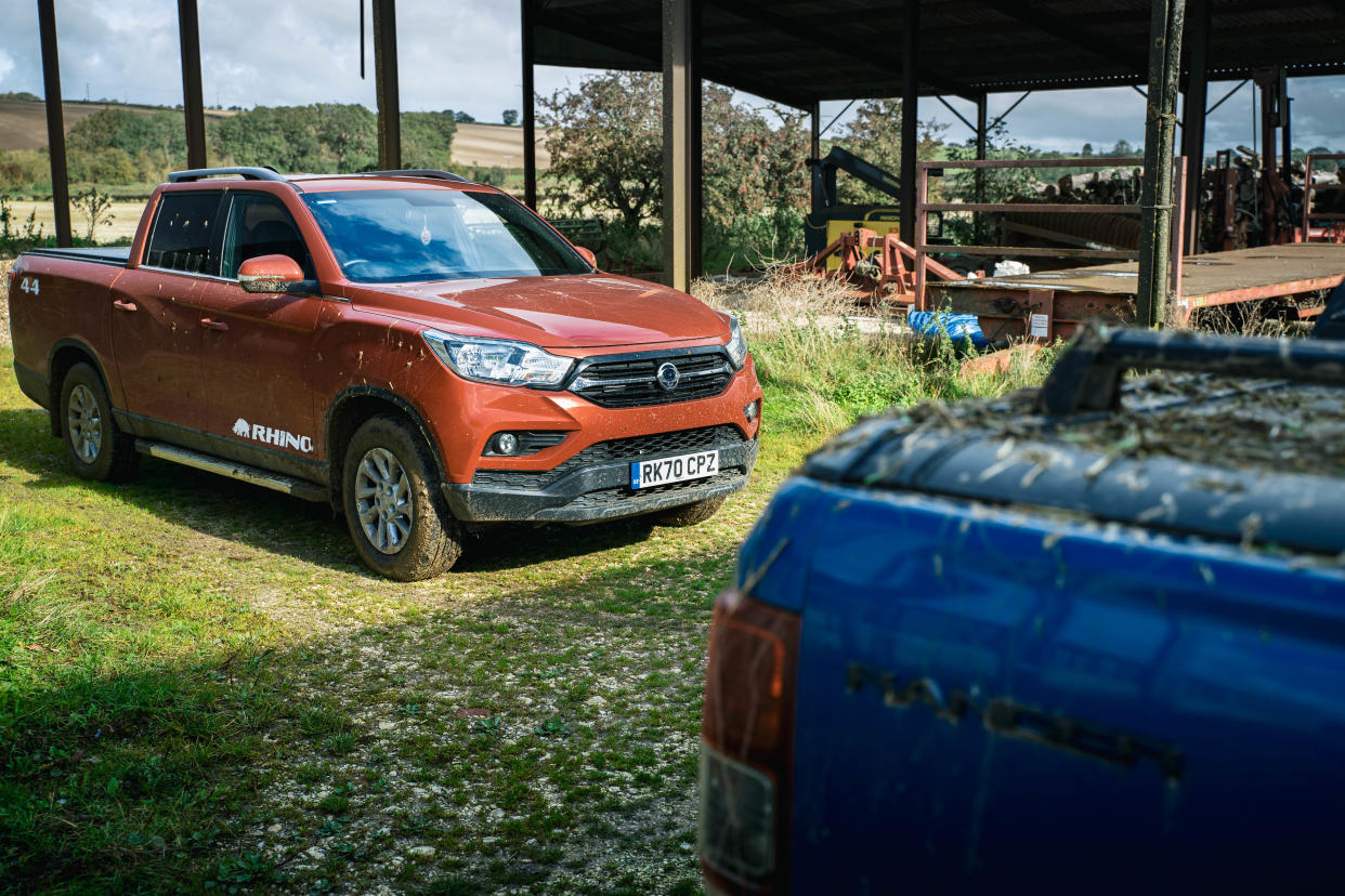 Ssangyong Musso v Ford Ranger Raptor