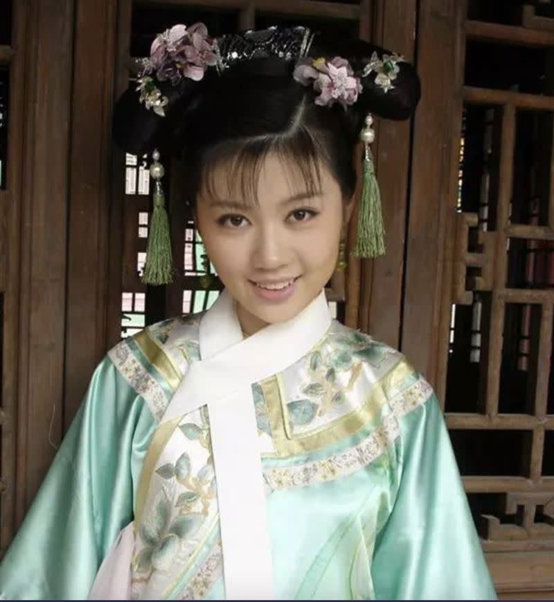 張洢萌曾飾演《甄嬛傳》青櫻，不過該角色形象不佳，因此被網友票選為不討喜演員。（圖／翻攝自百度百科）