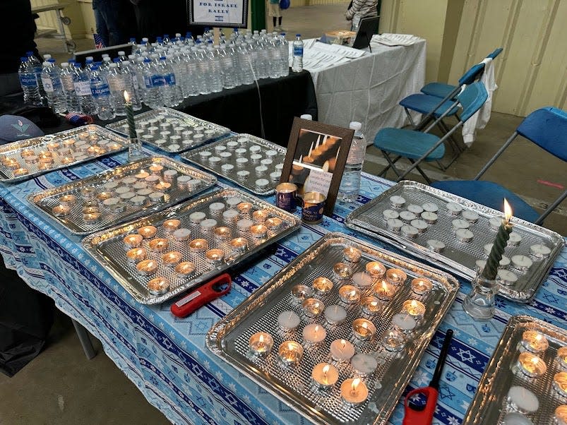 Each patron during the event had the opportunity to light a prayer candle to show their support.