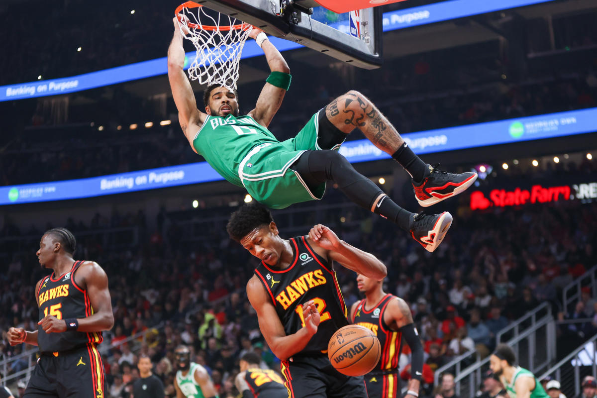 Jayson Tatum banks in 3-point game-winner to open Celtics season