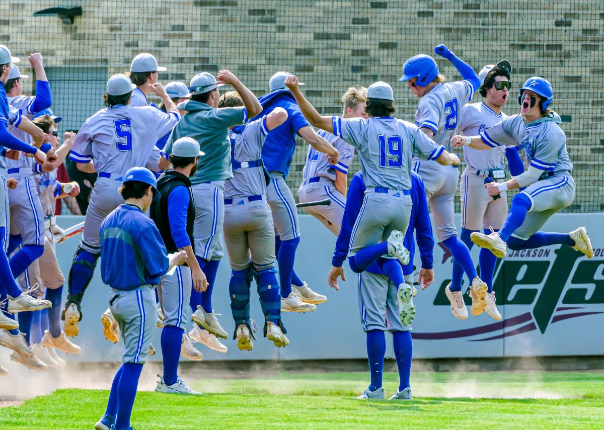 Lansing Community College baseball returns to NJCAA World Series with