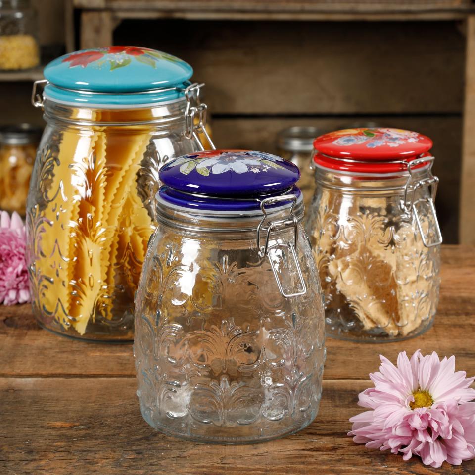 Pasta, nuts and candies &mdash; these are just a few of the things that you can put into these jars. The jars feature bold colors and painted bouquets that'll brighten up your countertops. <a href="https://fave.co/31EtYR1" target="_blank" rel="noopener noreferrer">Find the set for $24 at Walmart</a>.