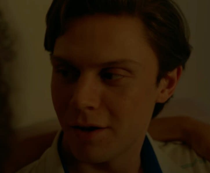 Evan Peters as Stan Bowes