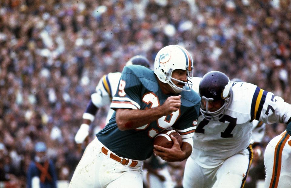 Former Dolphins fullback Larry Csonka was involved in one of the few plays that drew a penalty that actually made Don Shula happy.