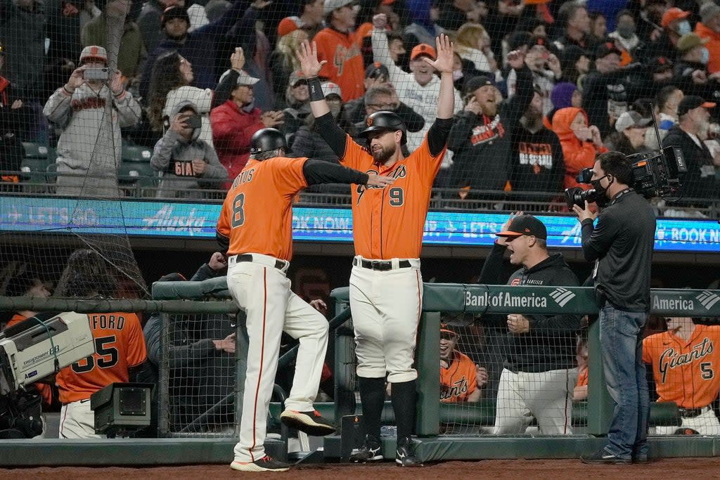 DEP-BEI DODGERS-GIGANTES (AP)