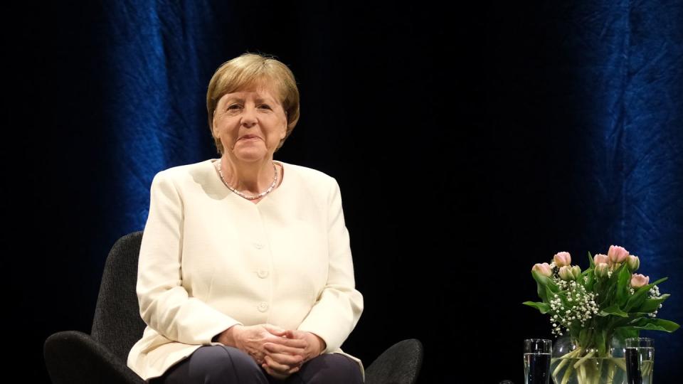 Angela Merkel blickt auf der Leipziger Buchmesse auf ihre politische Karriere zurück. (Bild: dpa)