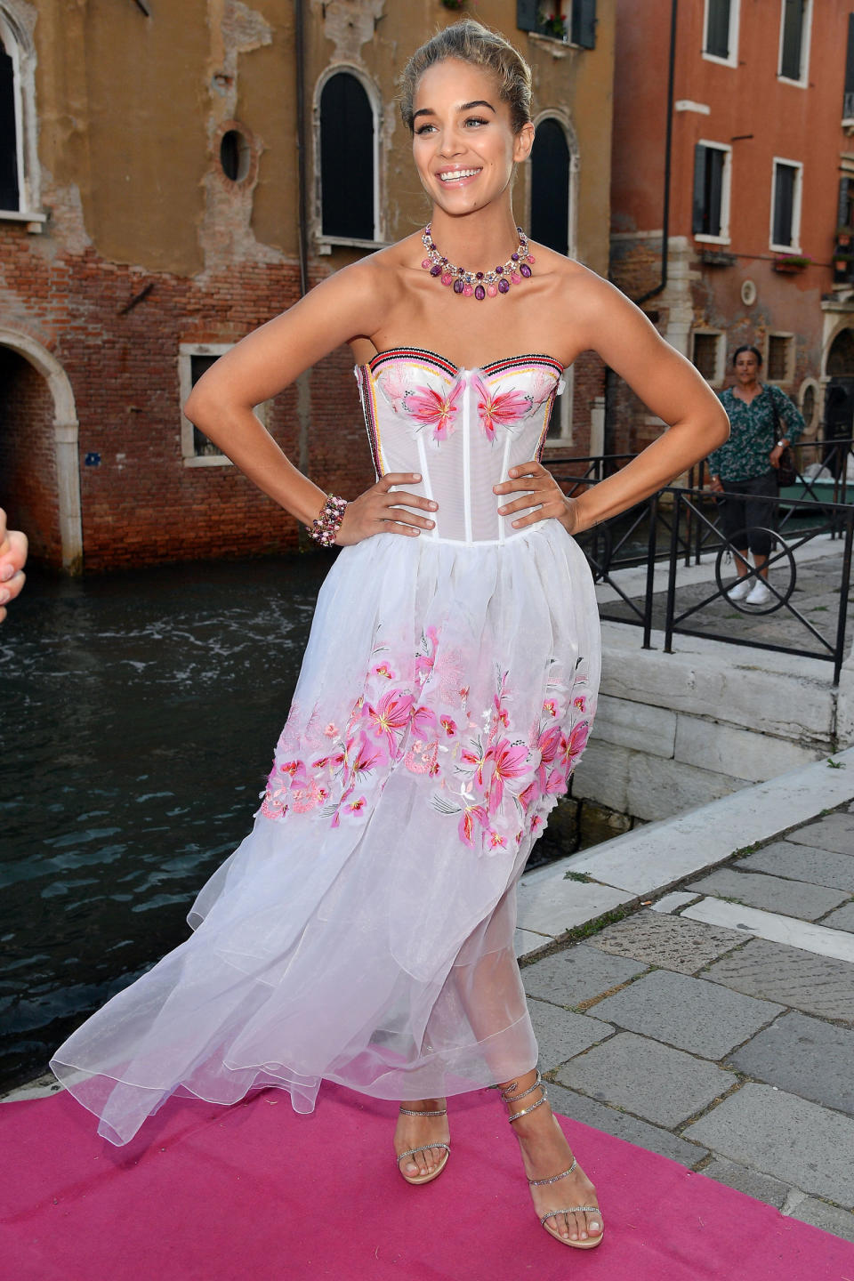 <p><strong>29 June </strong>Jasmine Sanders arrived at the Venice event in a strapless tulle Ermanno Scervino gown and multi-coloured jewels. </p>