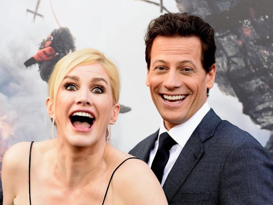 Alice Evans and Ioan Gruffudd pictured at the premiere of ‘San Andreas’ in 2015 (Getty Images)