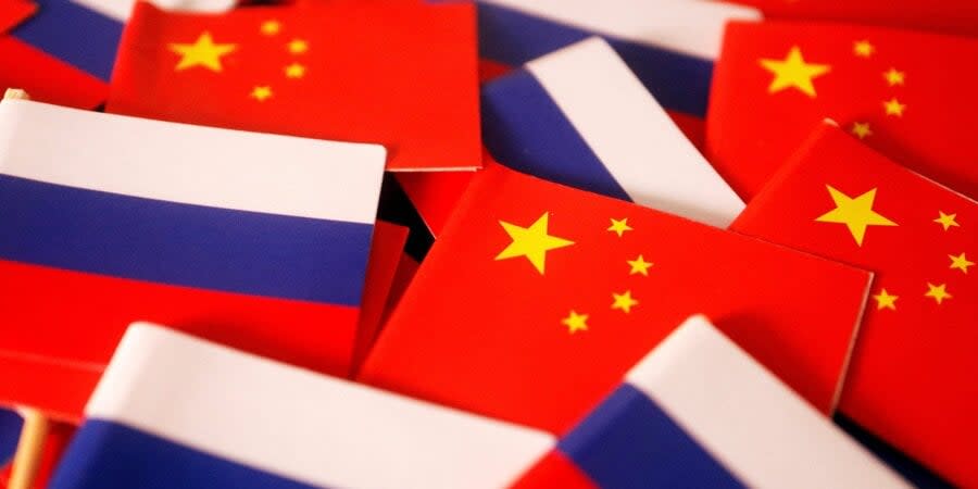 China secretly continues to support Russia