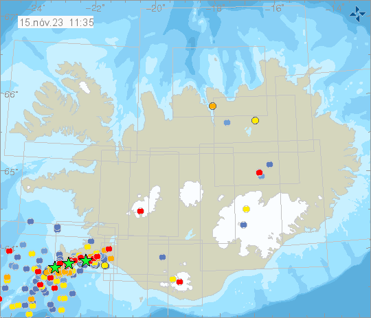 Green stars represent earthquakes that were over a magintude of 3.0 (Icelandic Met Office)