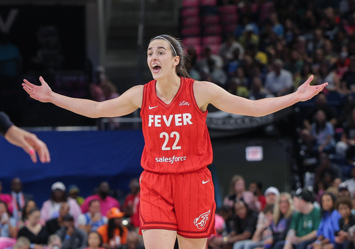 Caitlin Clark scores a career-high 31 points, Angel Reese posts a double-double in win over the Fever