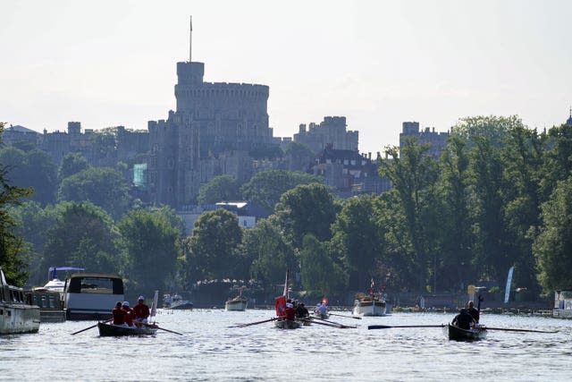 Swan Upping