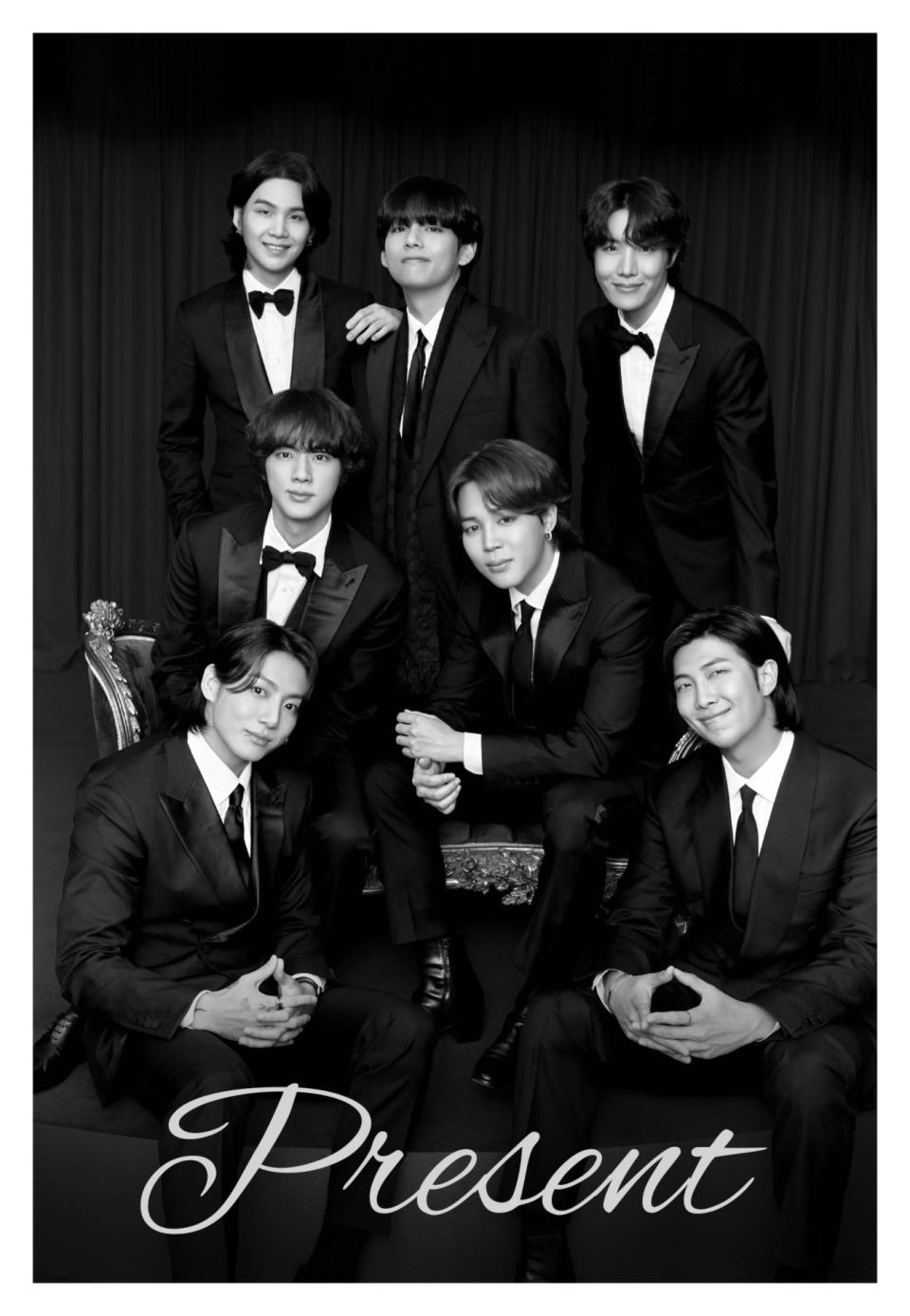 BTS的7名成員穿著典雅西裝，相當帥氣。（圖／哈德客國際貿易有限公司提供）