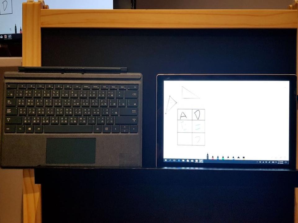微軟全新 Surface Pro 即日上市 特製鍵盤請再等等