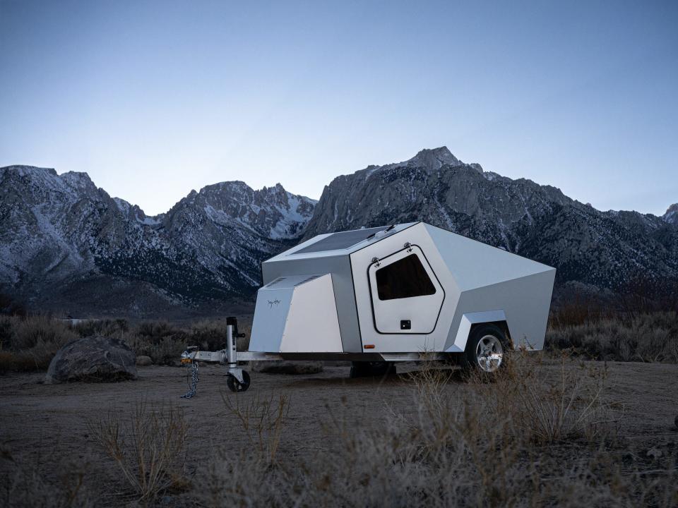 P17A travel trailer polydrops